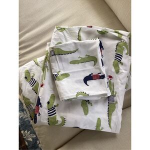 Pottery Barn Kids Twin Preppy Breton Alligator Sheet Set Fitted, Sheet Pillowcas